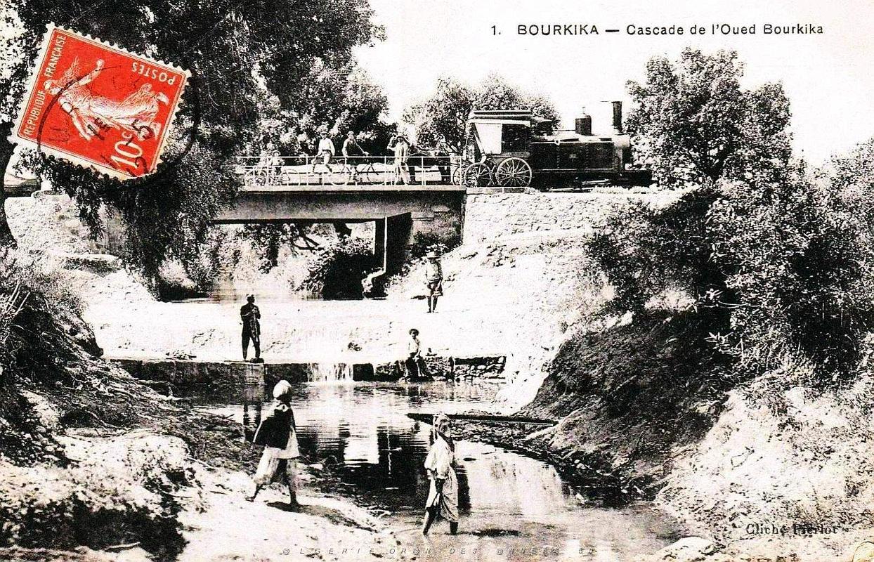 Bourkika - Cascade de l'Oued Boukika.jpg